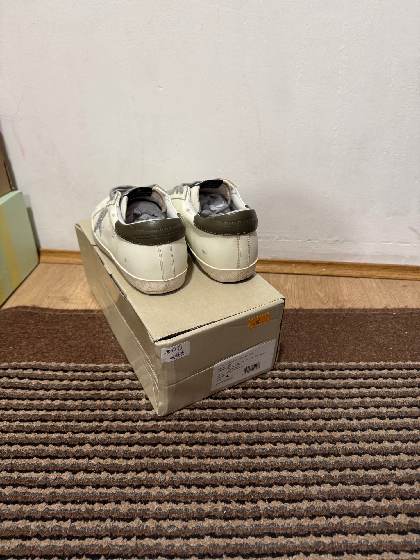 Golden Goose Broj 41(Odmah dostupno)