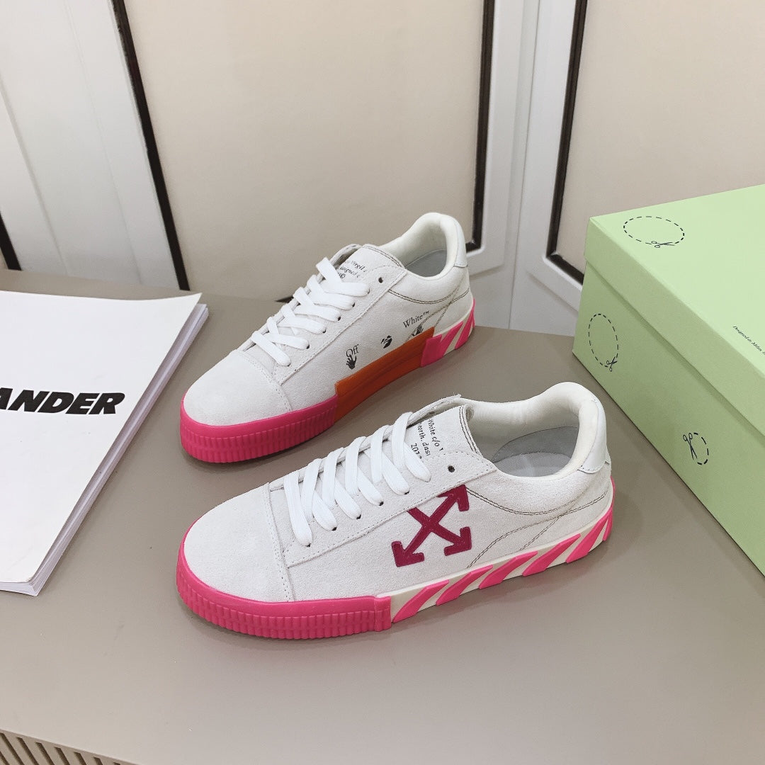 OFF WHITE Court low