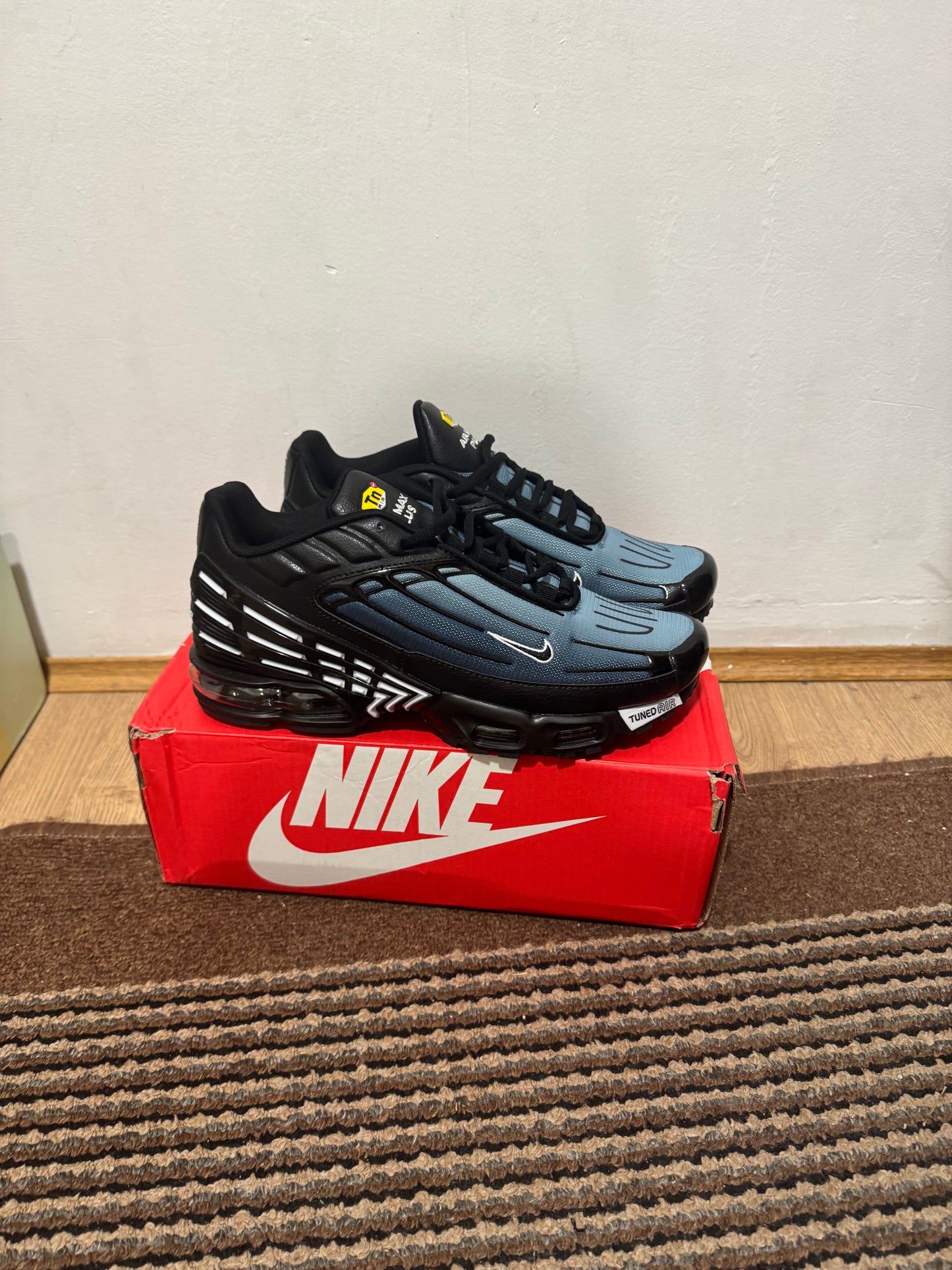 Nike Air max Plus 3 Broj 42(Odmah dostupno)
