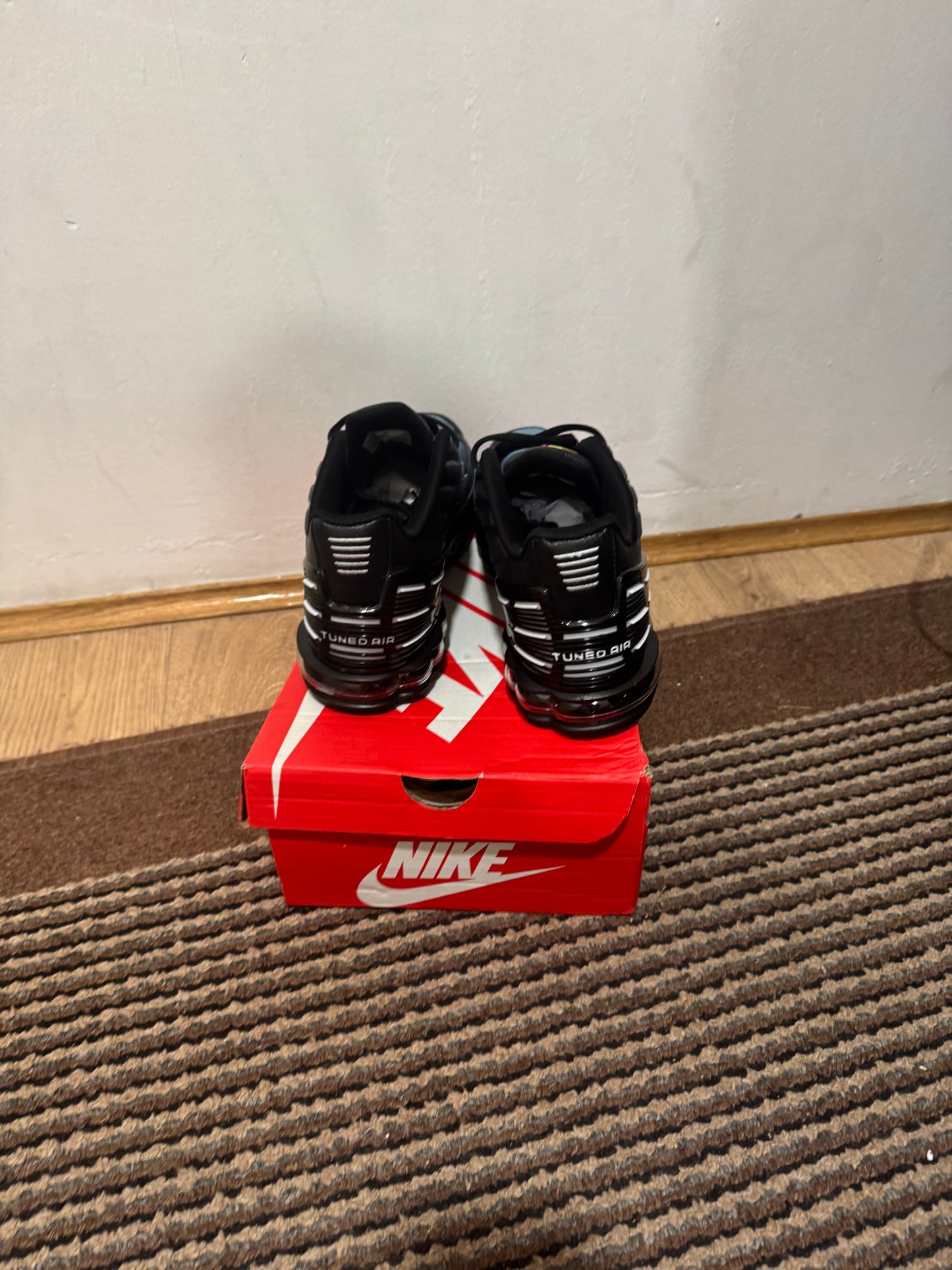 Nike Air max Plus 3 Broj 42(Odmah dostupno)