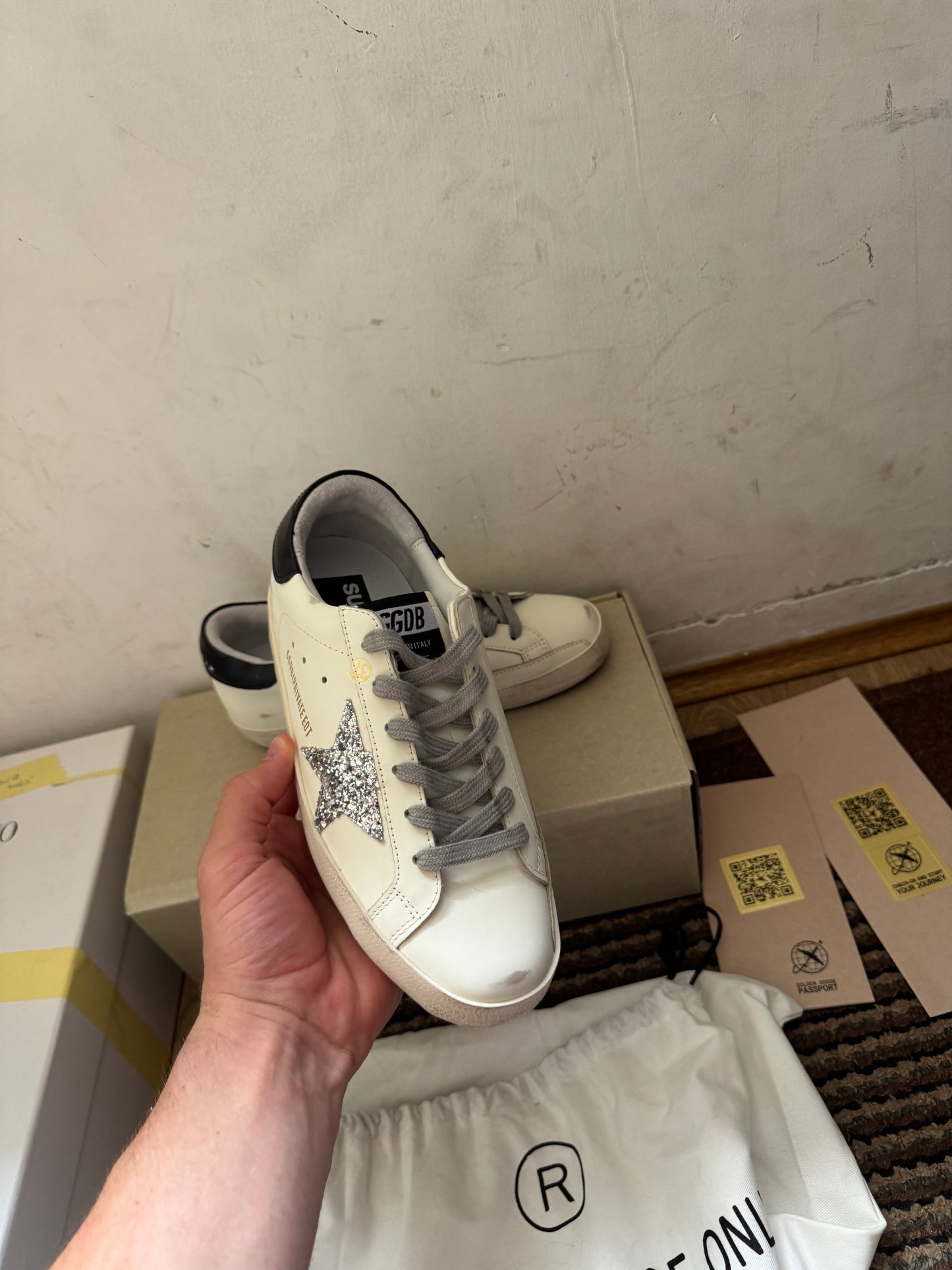 Golden Goose Broj 37(Odmah dostupno)