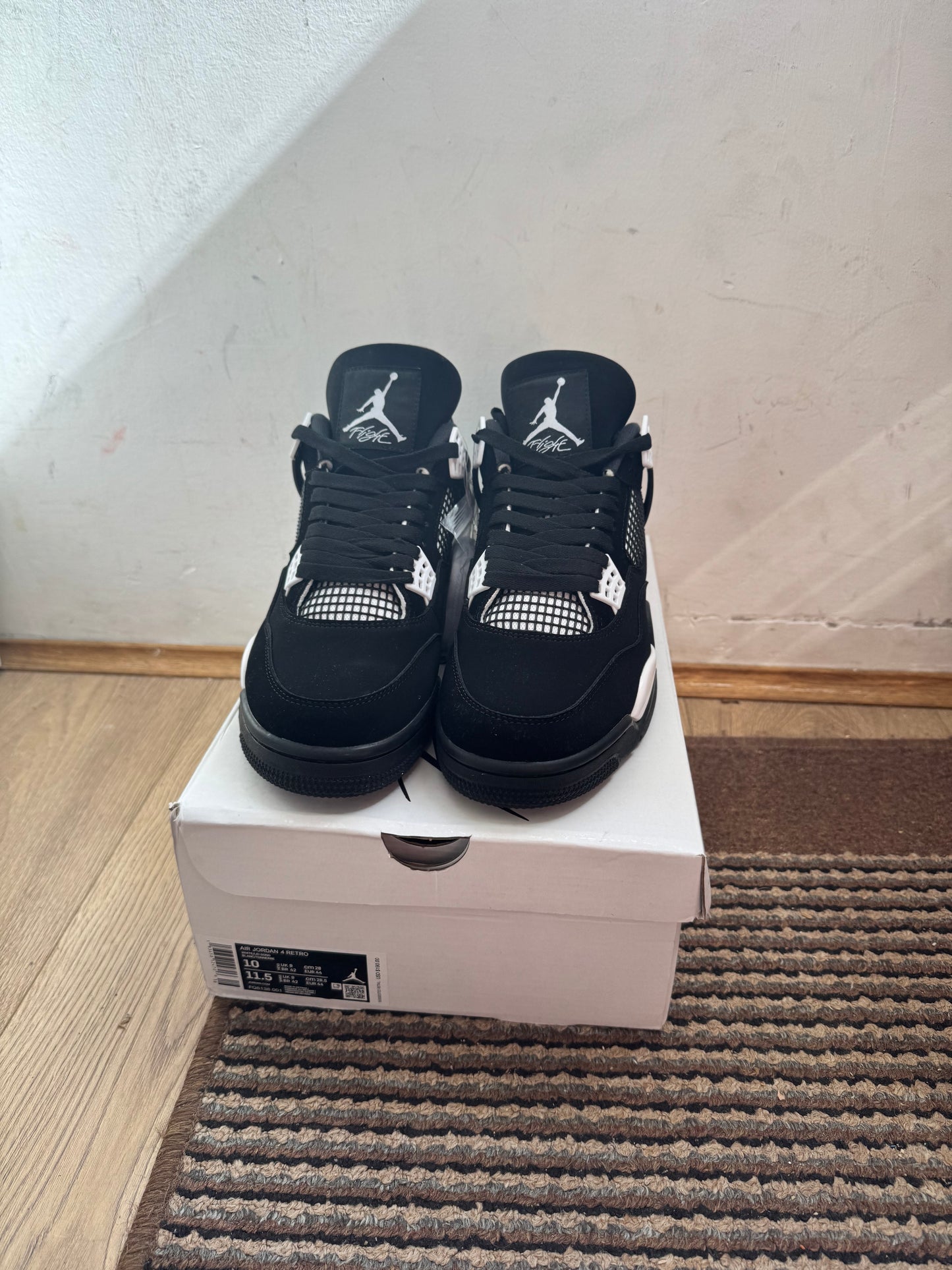 Jordan 4 White Thunder Broj 44 (Odmah dostupno)