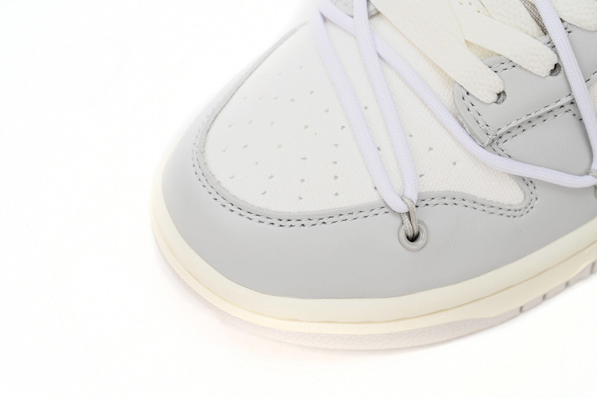 Off white dunk low lot 49