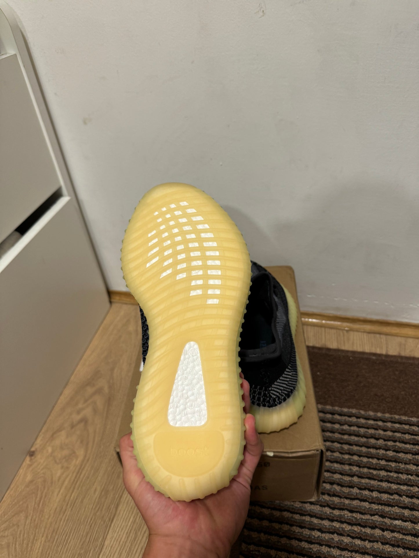 Yeezy 350 Asriel Broj 42,44 2/3(Odmah Dostupno)