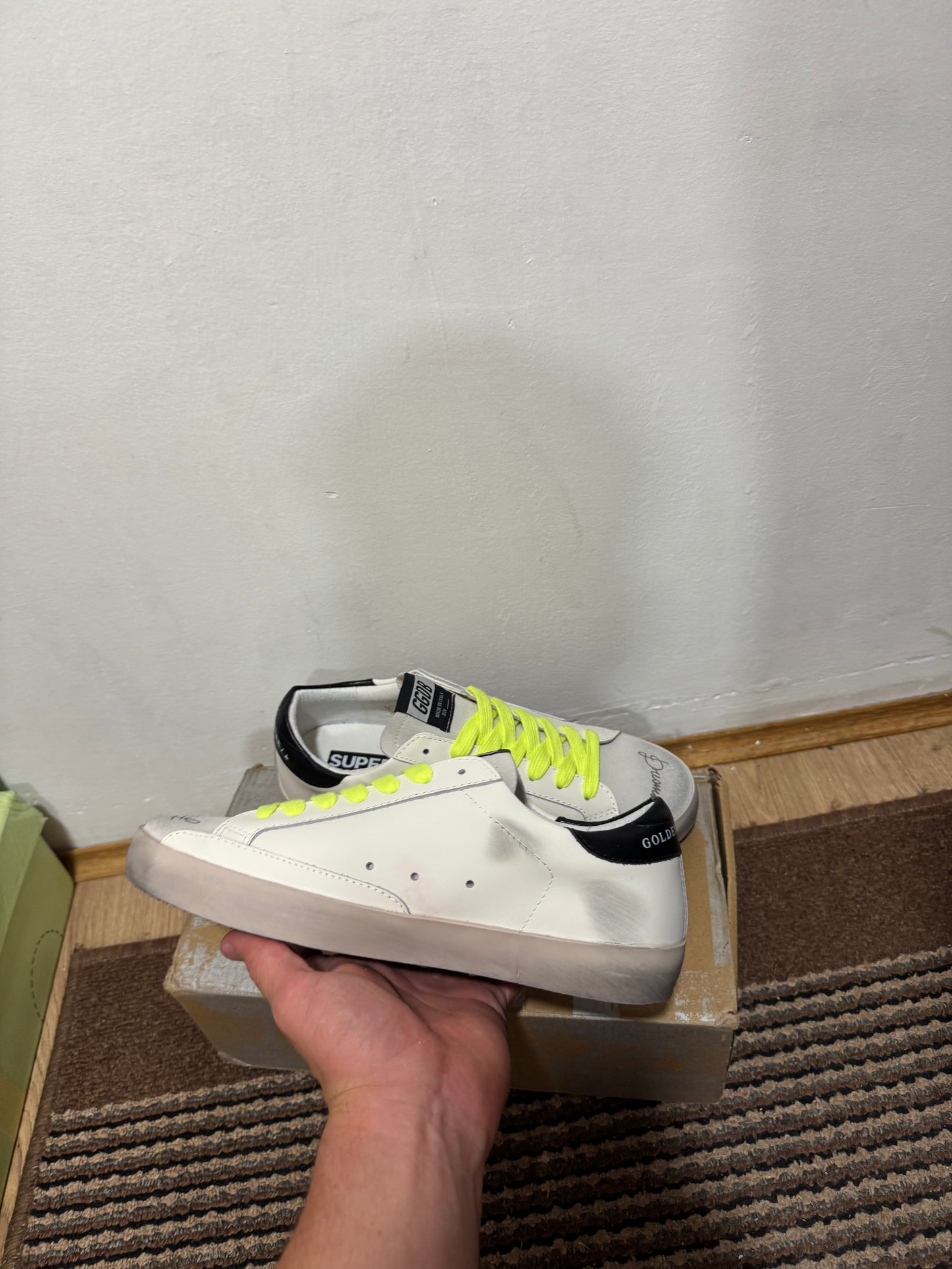 Golden Goose Broj 41(Odmah dostupno)