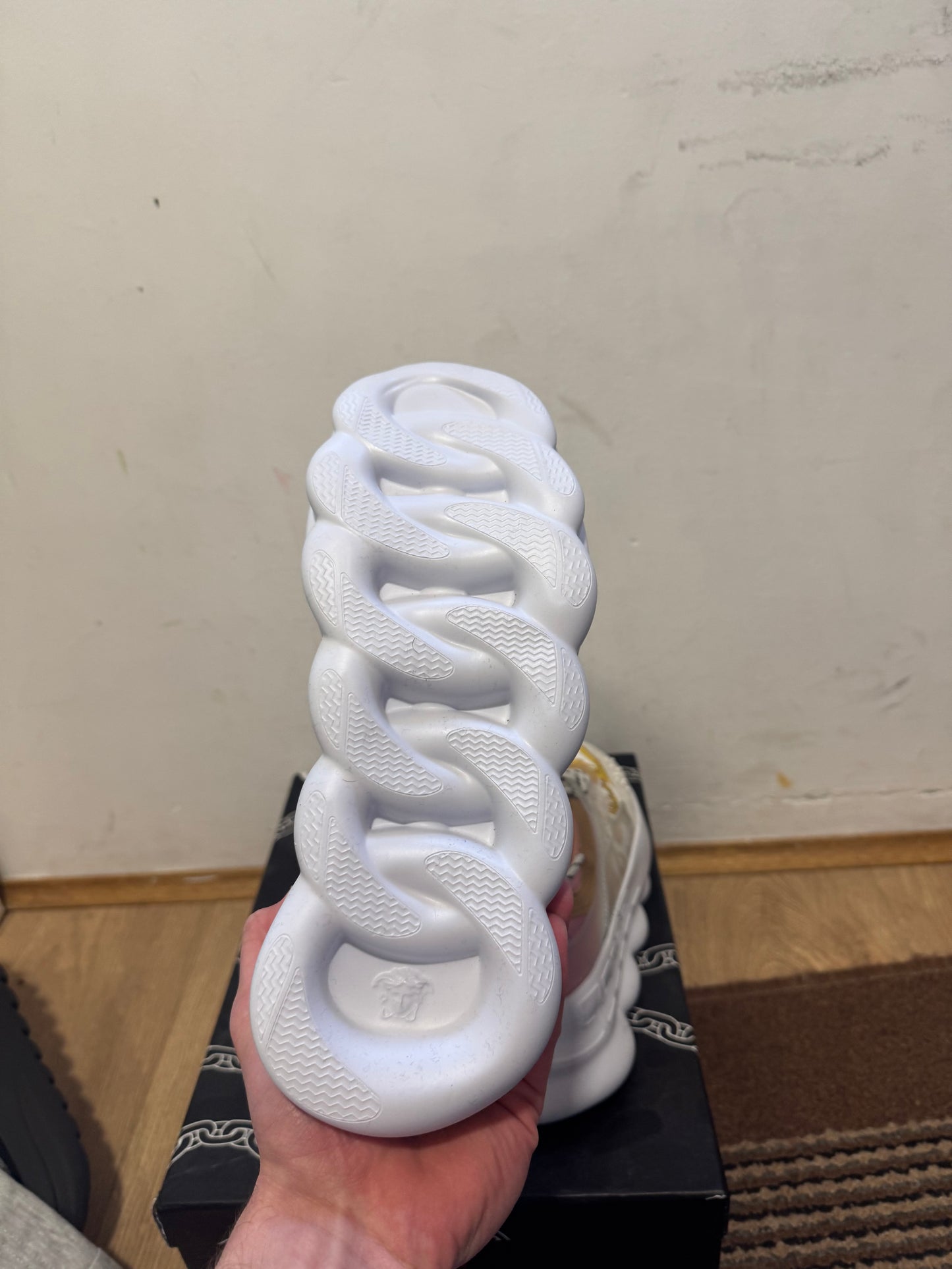 Versace Broj 39(Odmah dostupno)