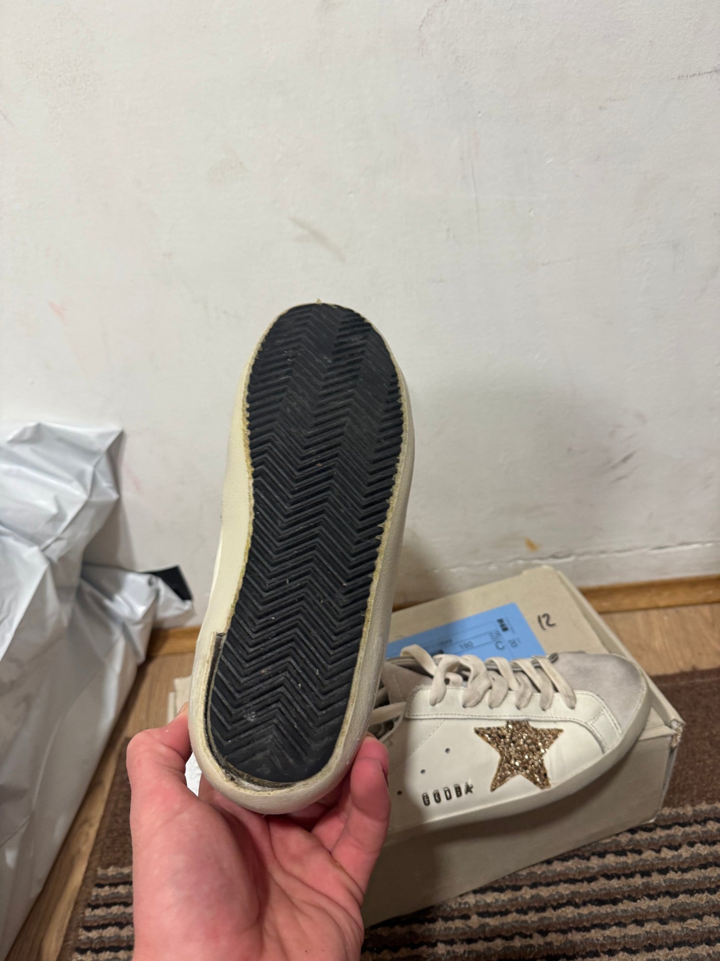 Golden Goose Broj 40(Odmah dostupno) (KORISTENE SVE VIDLJVINO NA SLICI!)