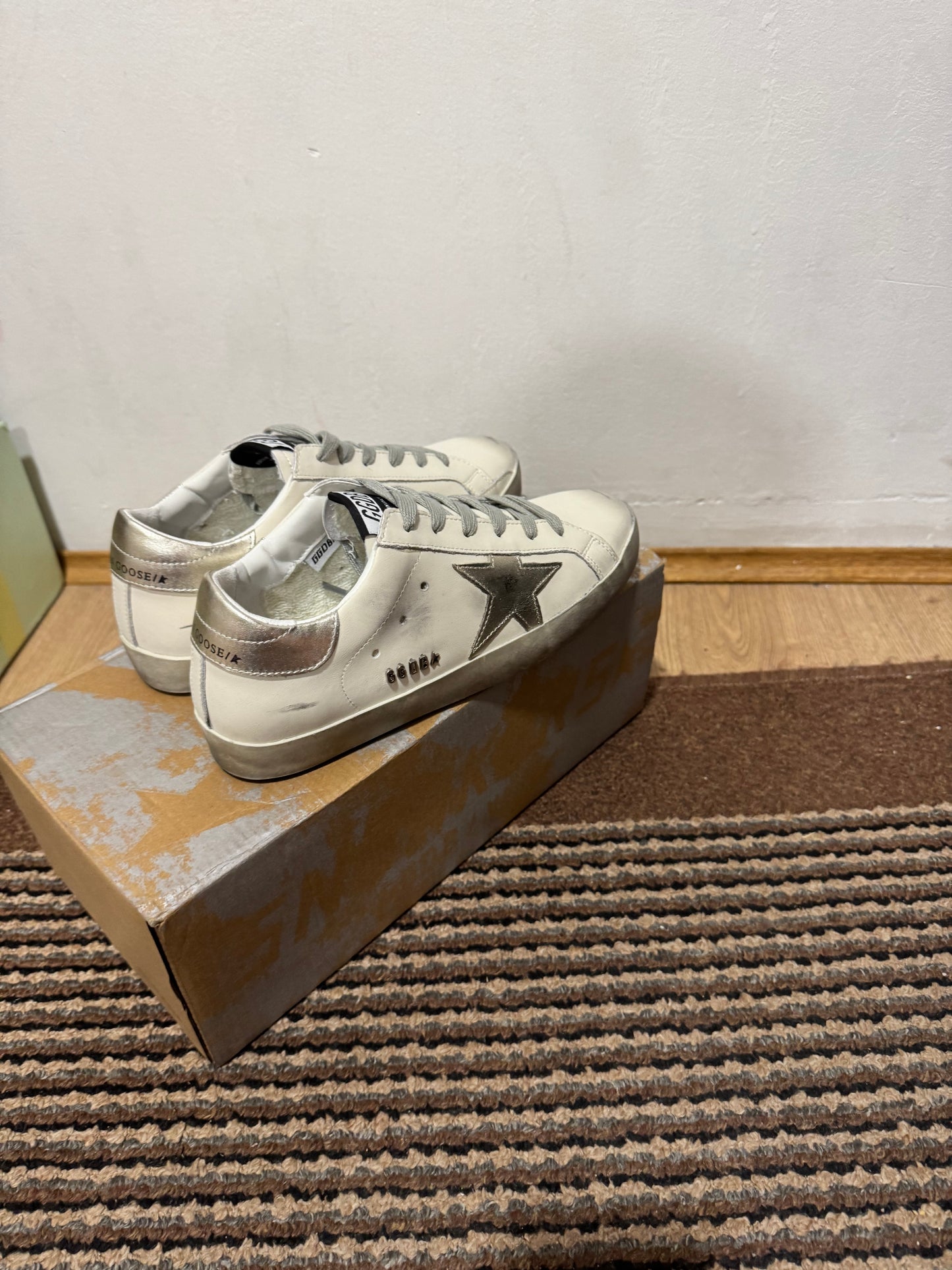 Golden Goose Broj 39(Odmah dostupno)