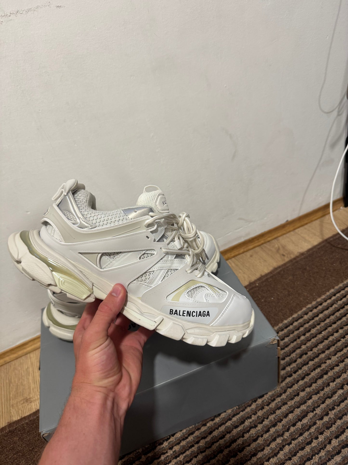 Balenciaga Tracks Broj 45(Odmah dostupno)