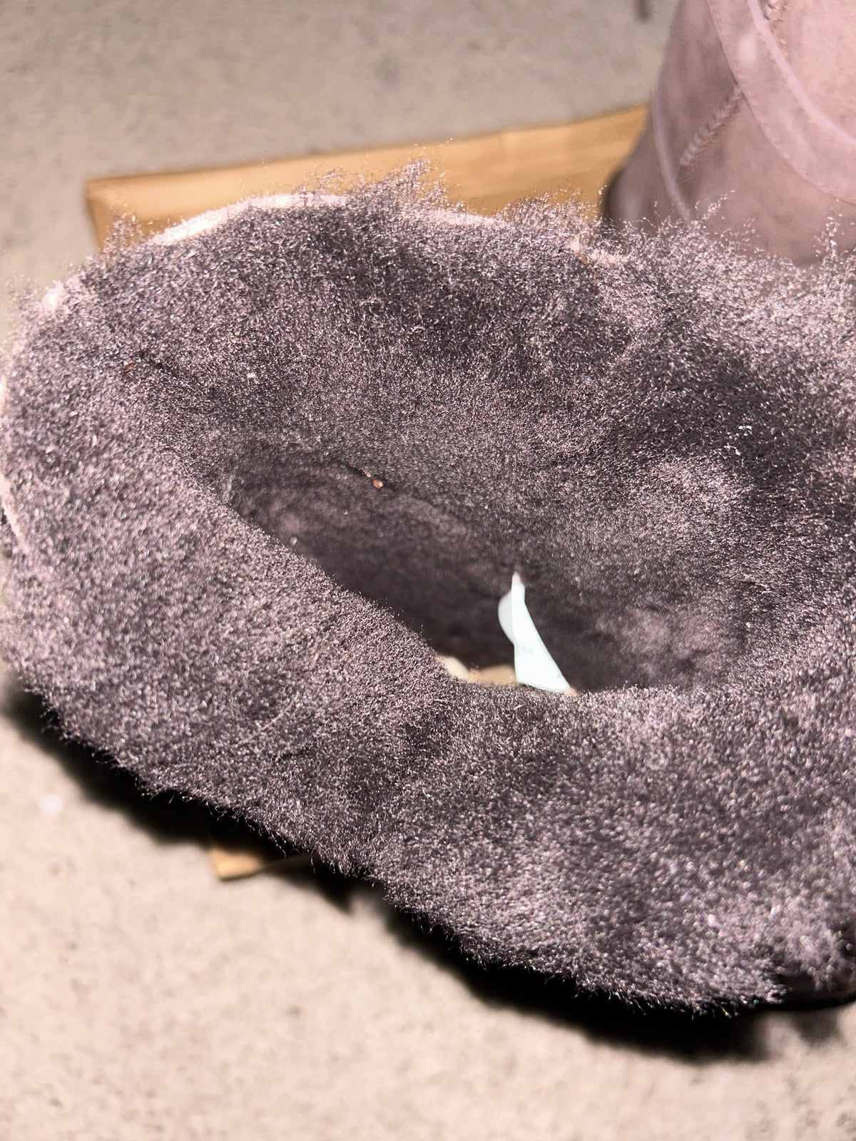 UGG 41 (odmah dostupno)