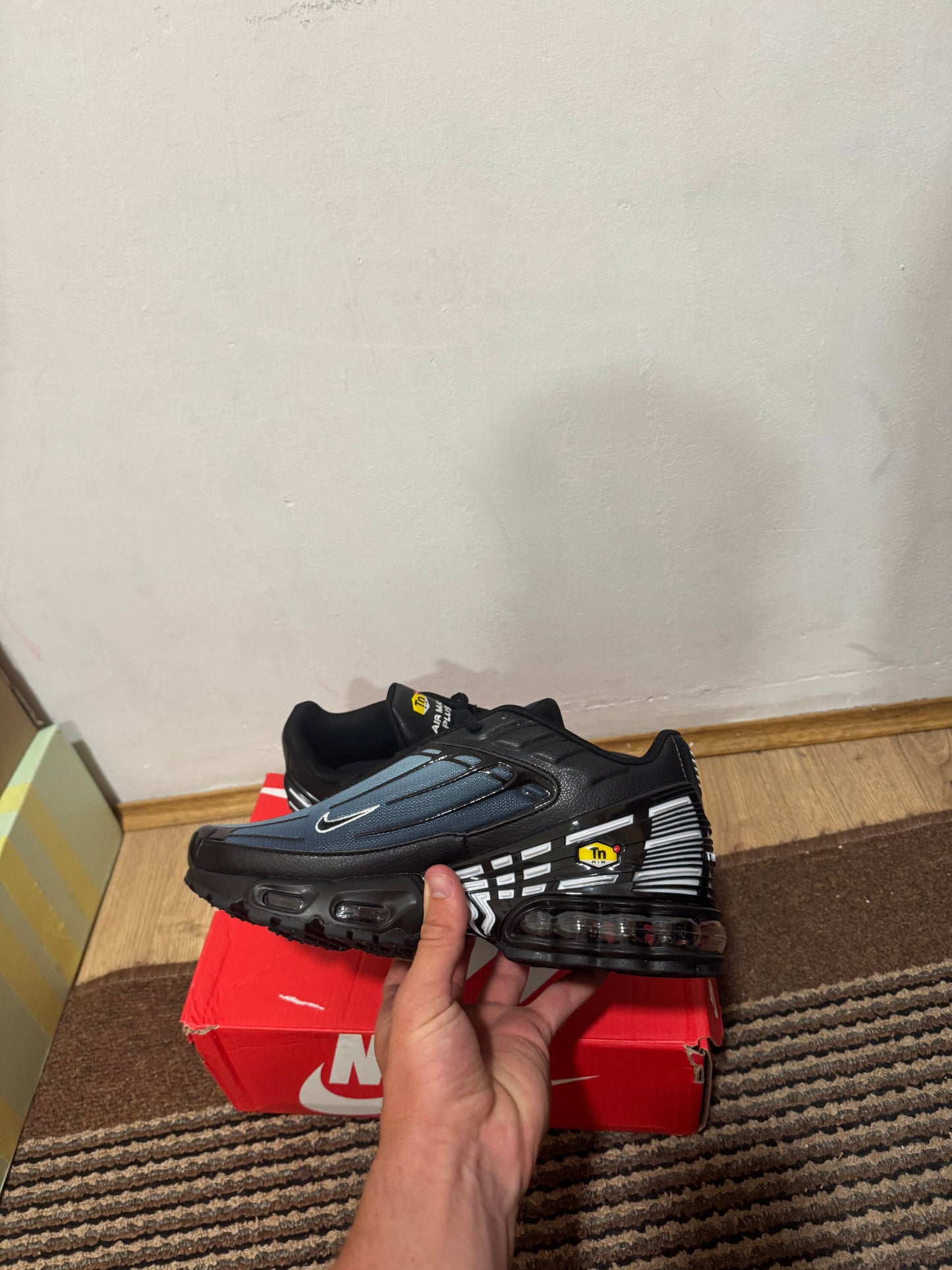 Nike Air max Plus 3 Broj 42(Odmah dostupno)