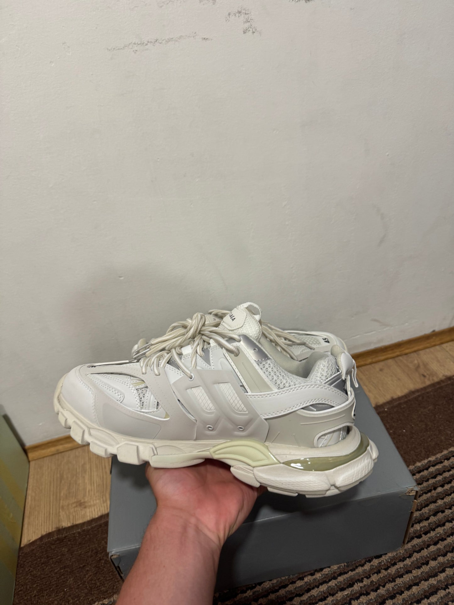 Balenciaga Tracks Broj 45(Odmah dostupno)