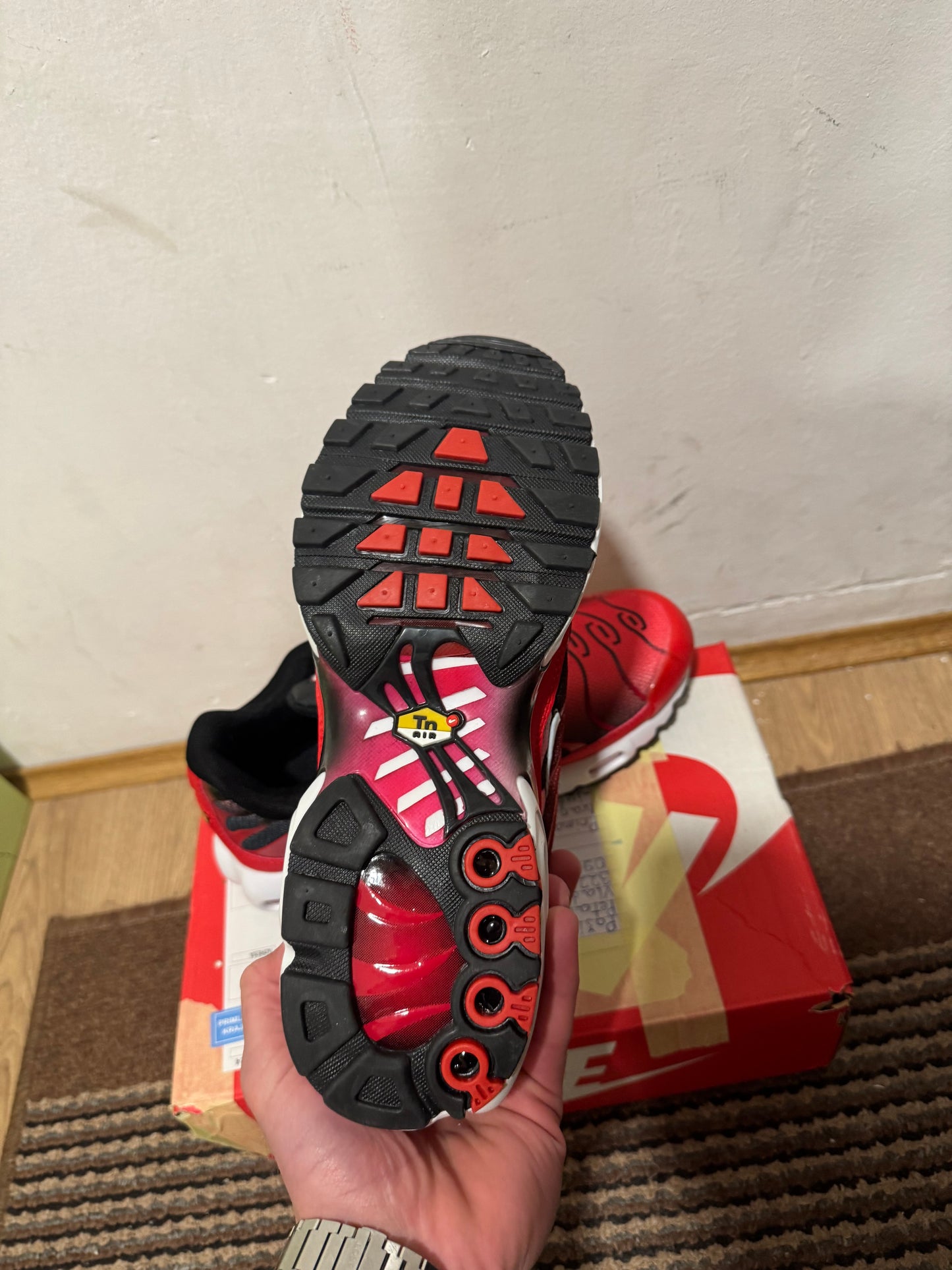 Nike Air max Plus Broj 42(Odmah dostupno)
