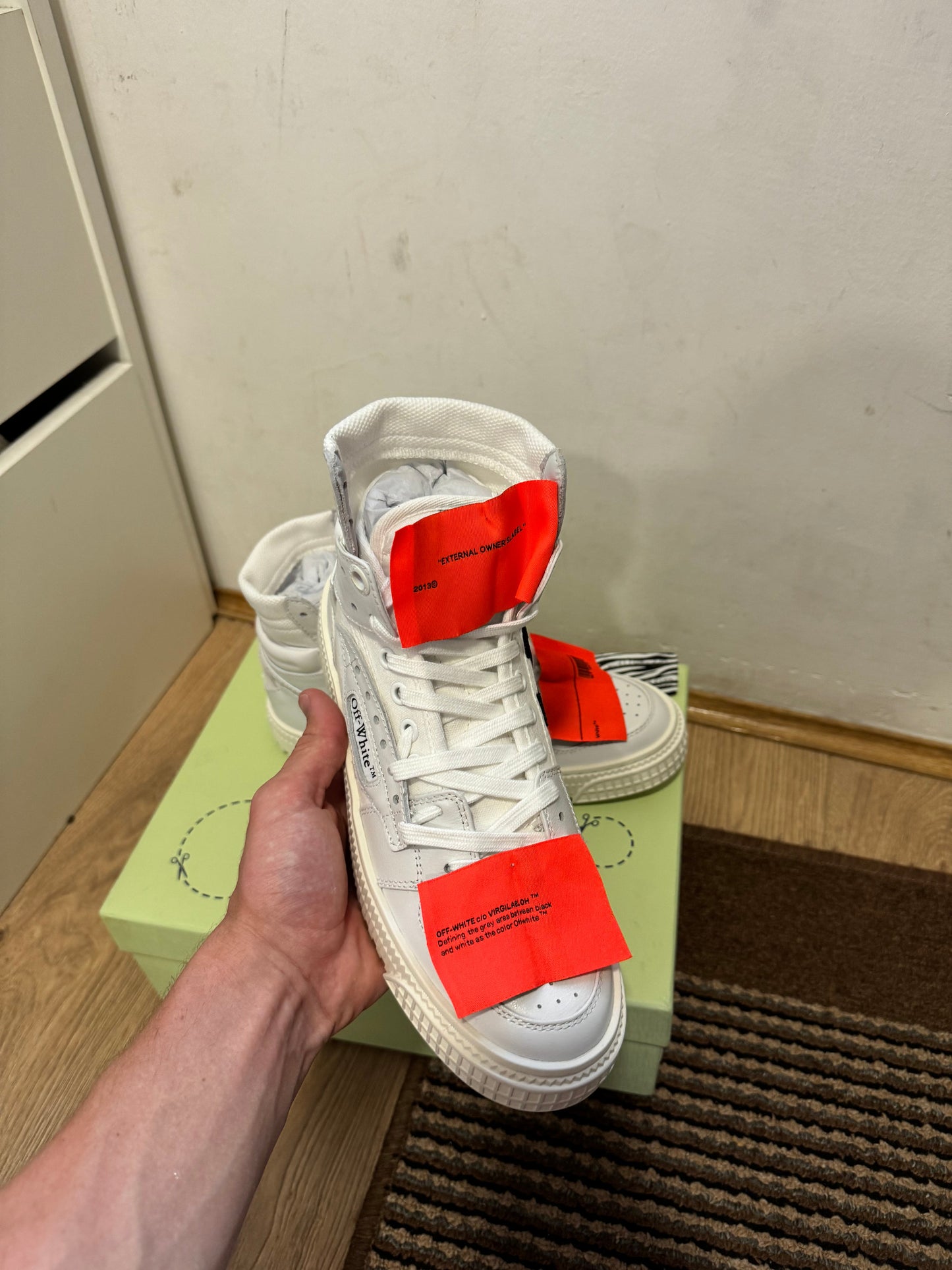 Off White Court Broj 39, 40 (Odmah dostupno)