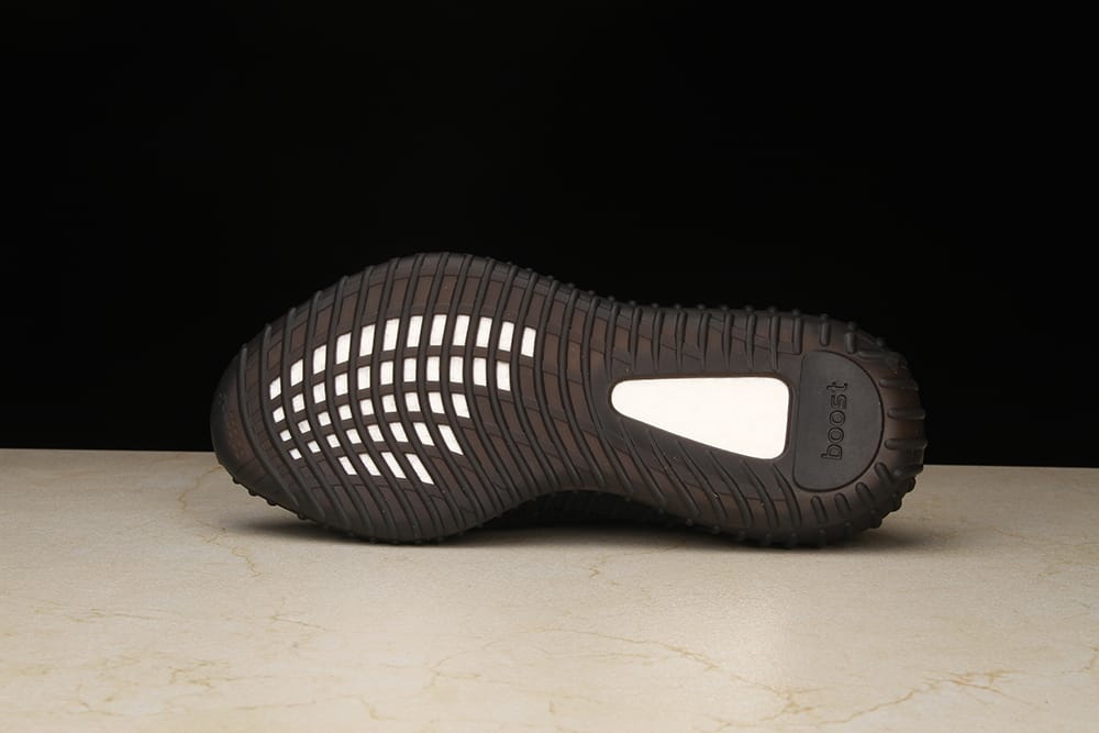 Yeezy 350 Oreo