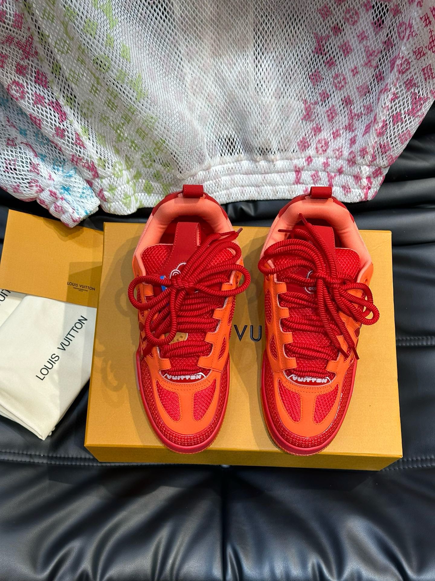 LV Skate