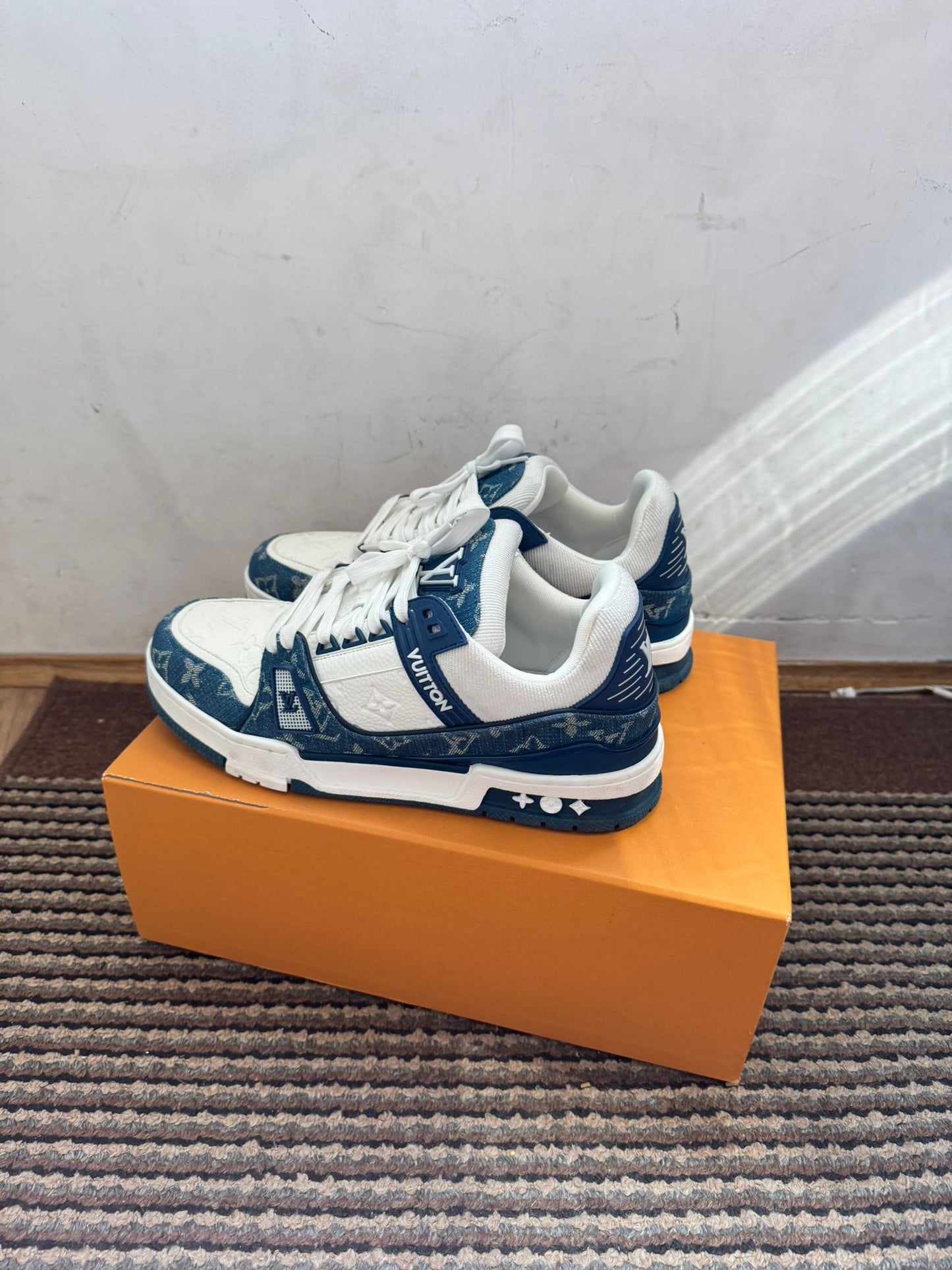 Lv Trainer Broj 42(Odmah dostupno)