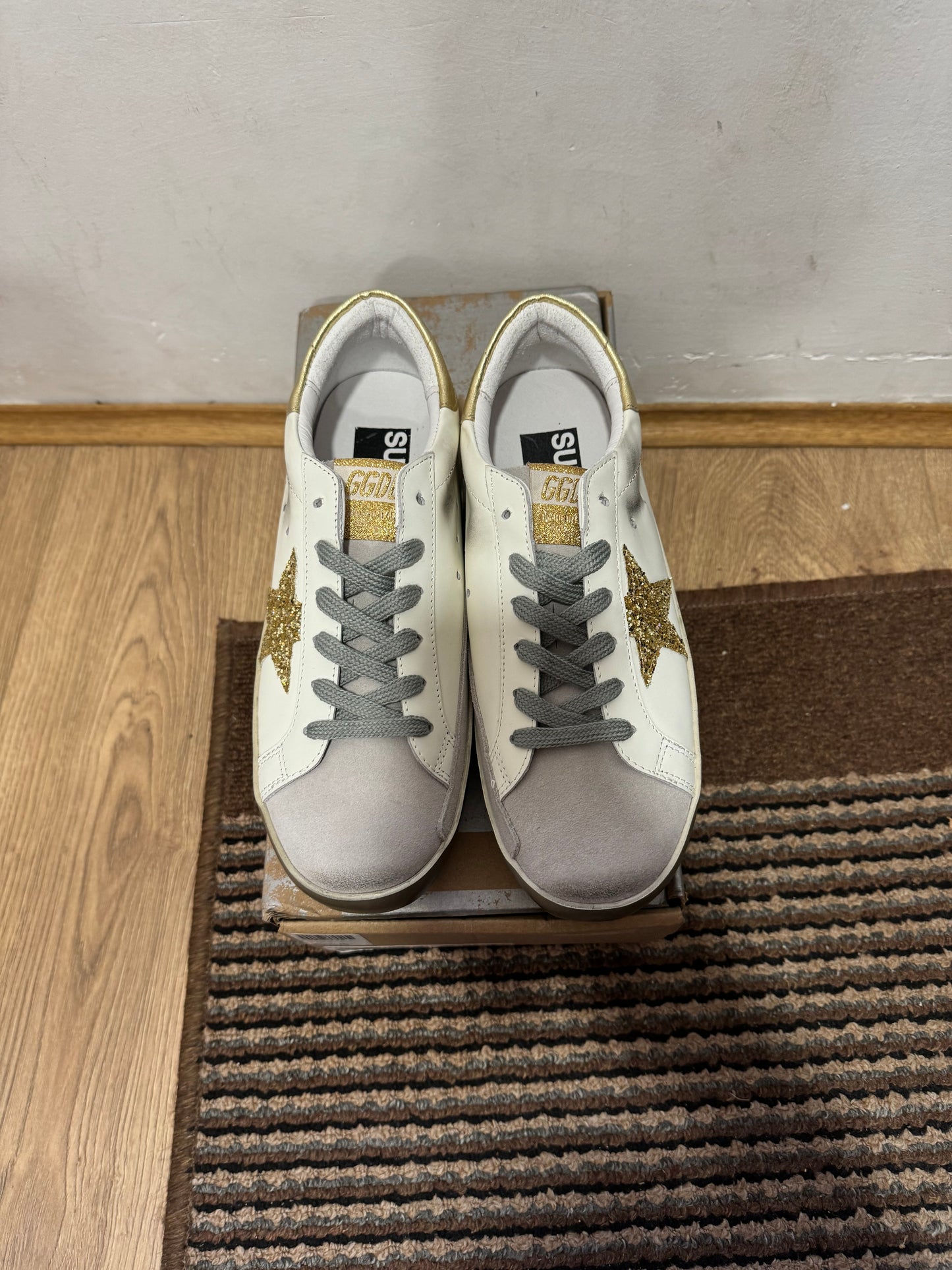 Golden Goose Broj 38, 41 (Odmah dostupno)