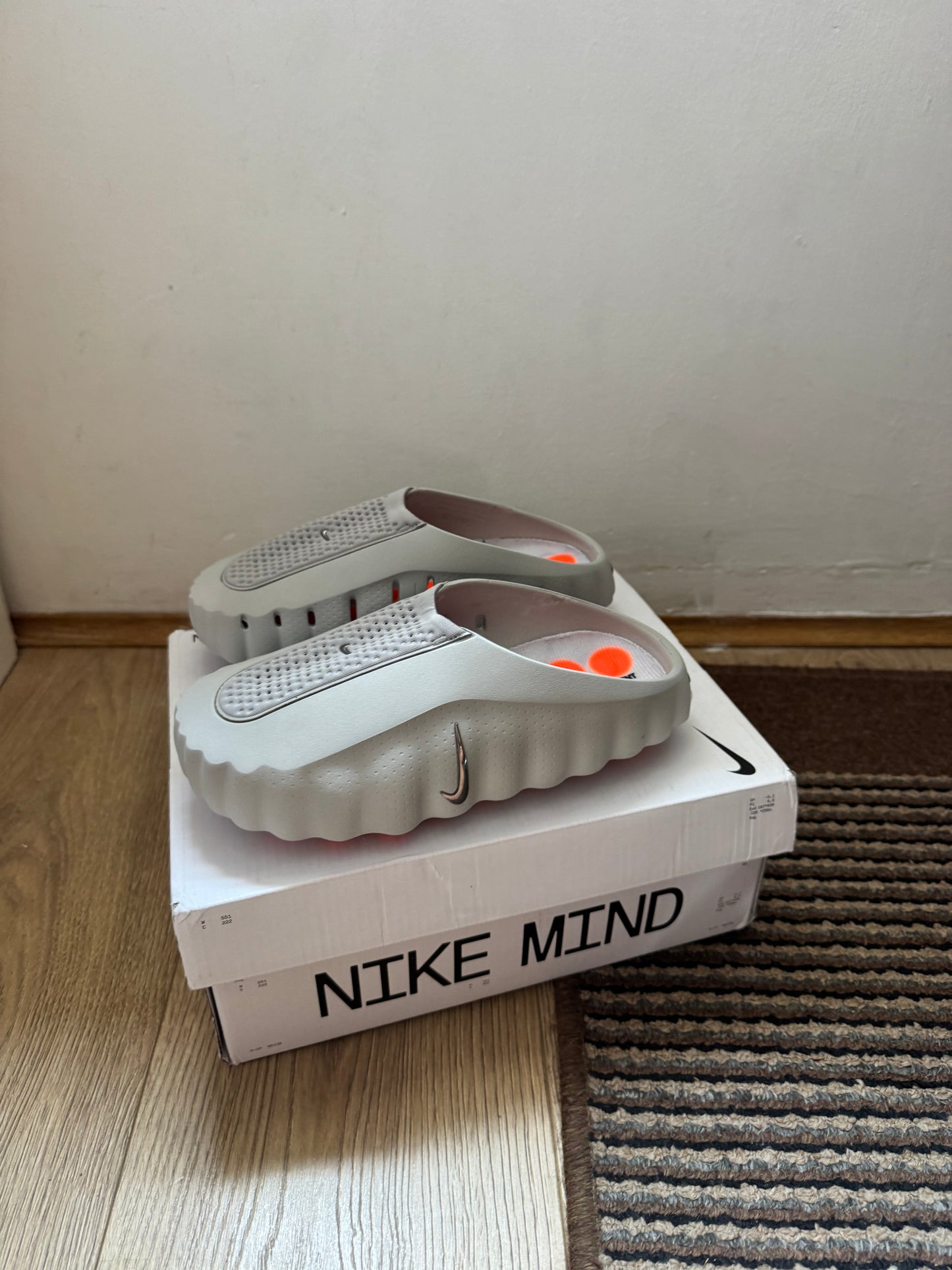 Nike Mind Broj 38(Odmah dostupno)