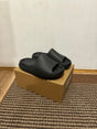 Yeezy Slide Onyx Broj 38,42(Odmah dostupno)