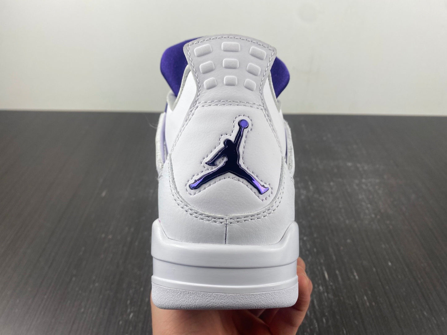 Jordan 4 Metalic Purple