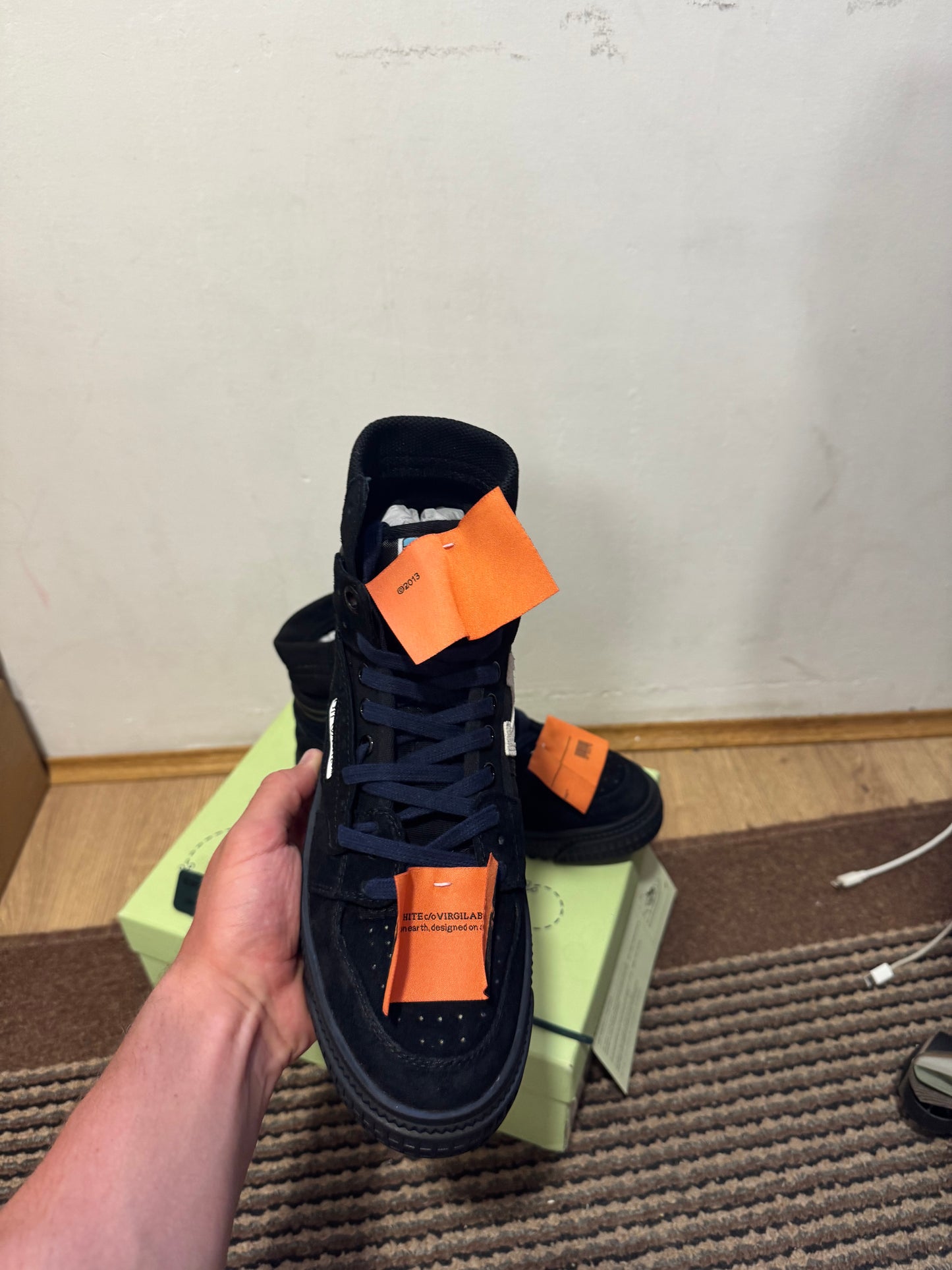 Off White Court Broj 41(Odmah dostupno)