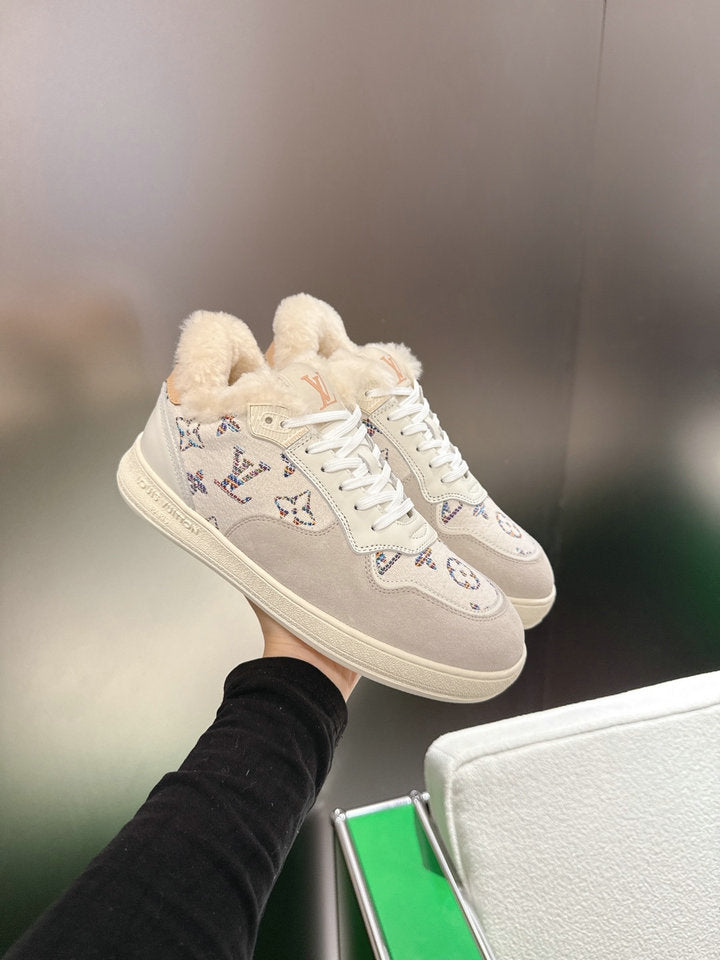 Louis Vuitton sneaker