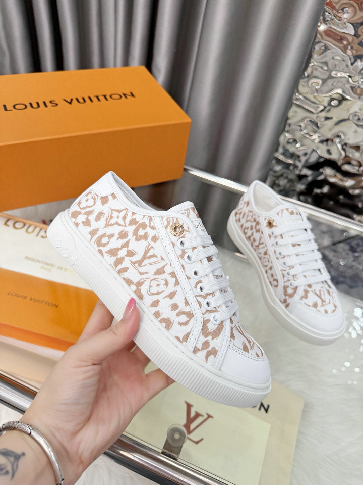 Louis Vuitton sneaker
