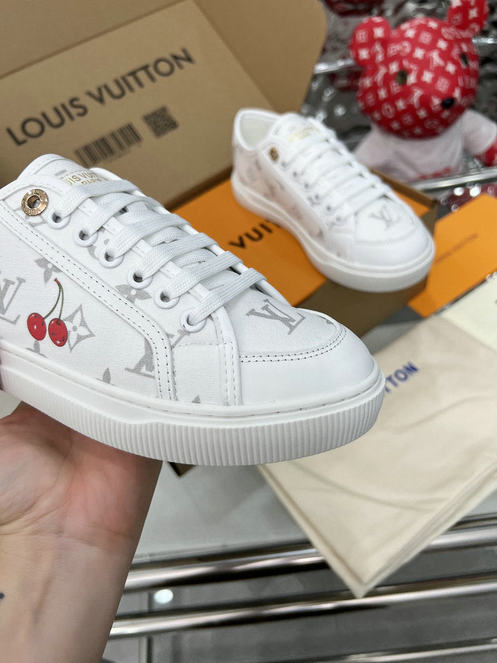 Louis Vuitton sneaker