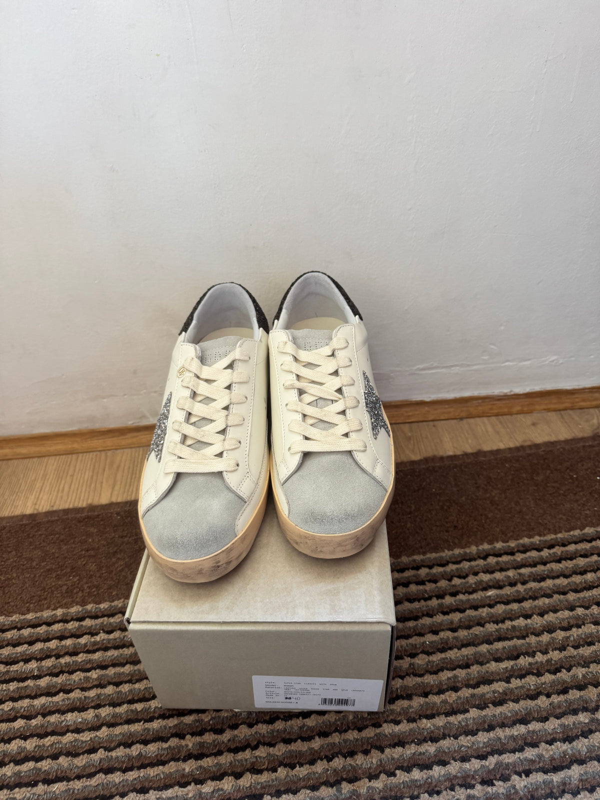 Golden Goose Broj 40(Odmah dostupno)