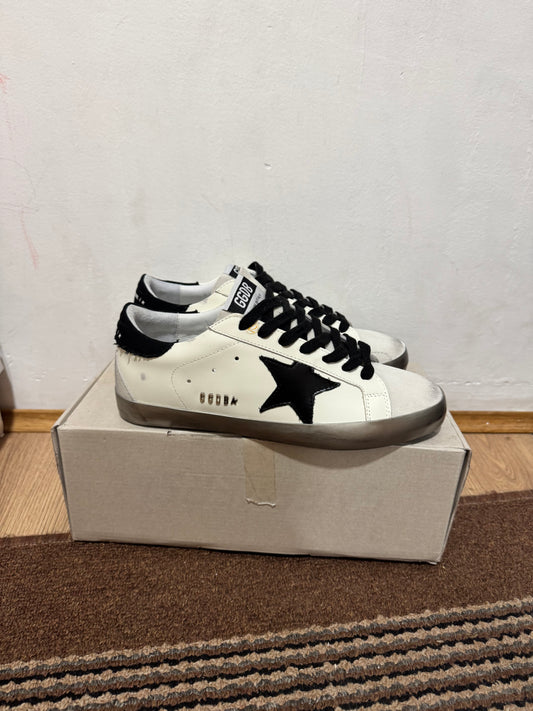 Golden Goose Broj 39,42,46(Odmah dostupno)