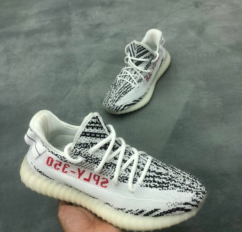 Yeezy 350 Zebra