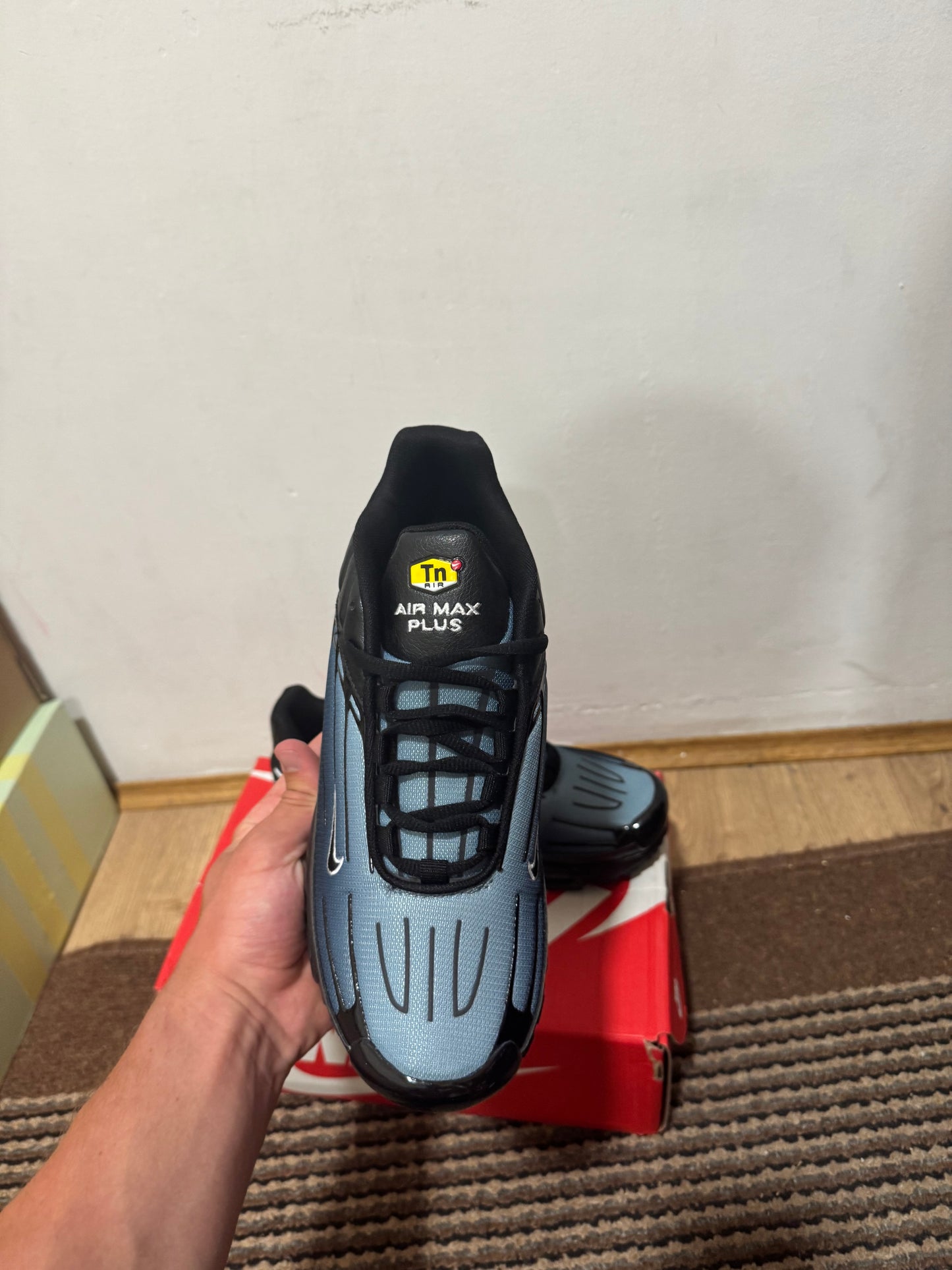 Nike Air max Plus 3 Broj 42(Odmah dostupno)