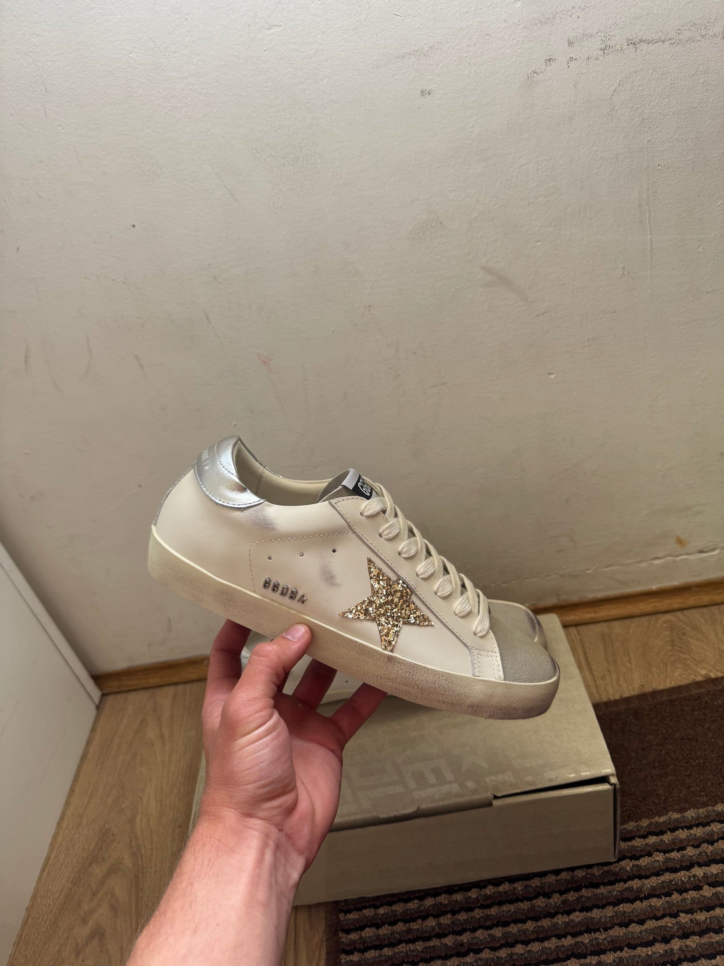 Golden Goose Broj 41(Odmah dostupno)