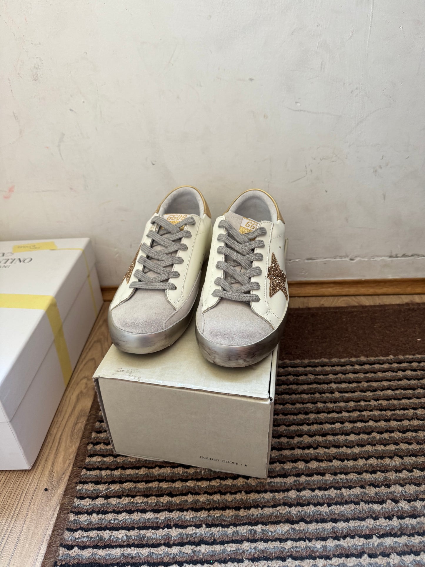Golden Goose Broj 41(Odmah dostupno)
