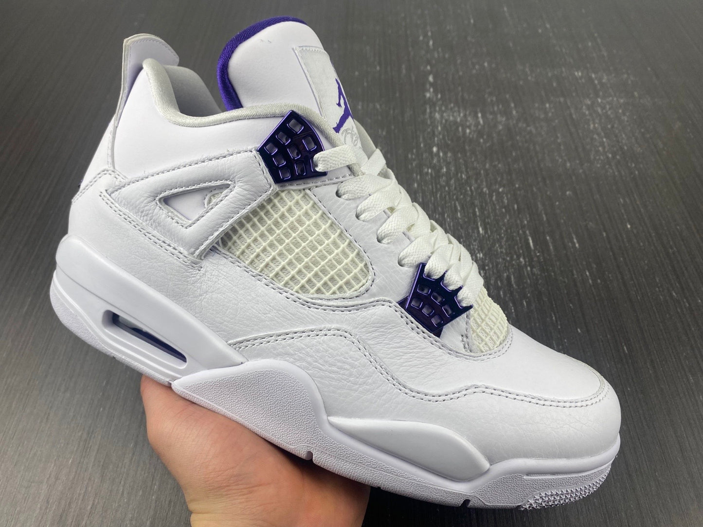 Jordan 4 Metalic Purple