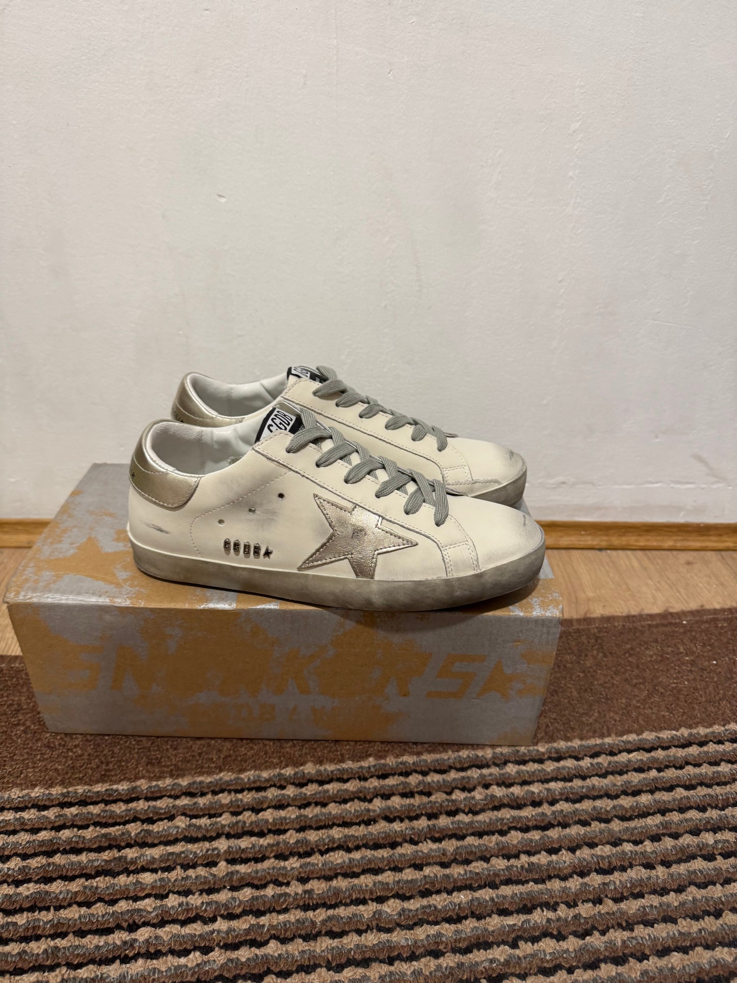 Golden Goose Broj 39(Odmah dostupno)