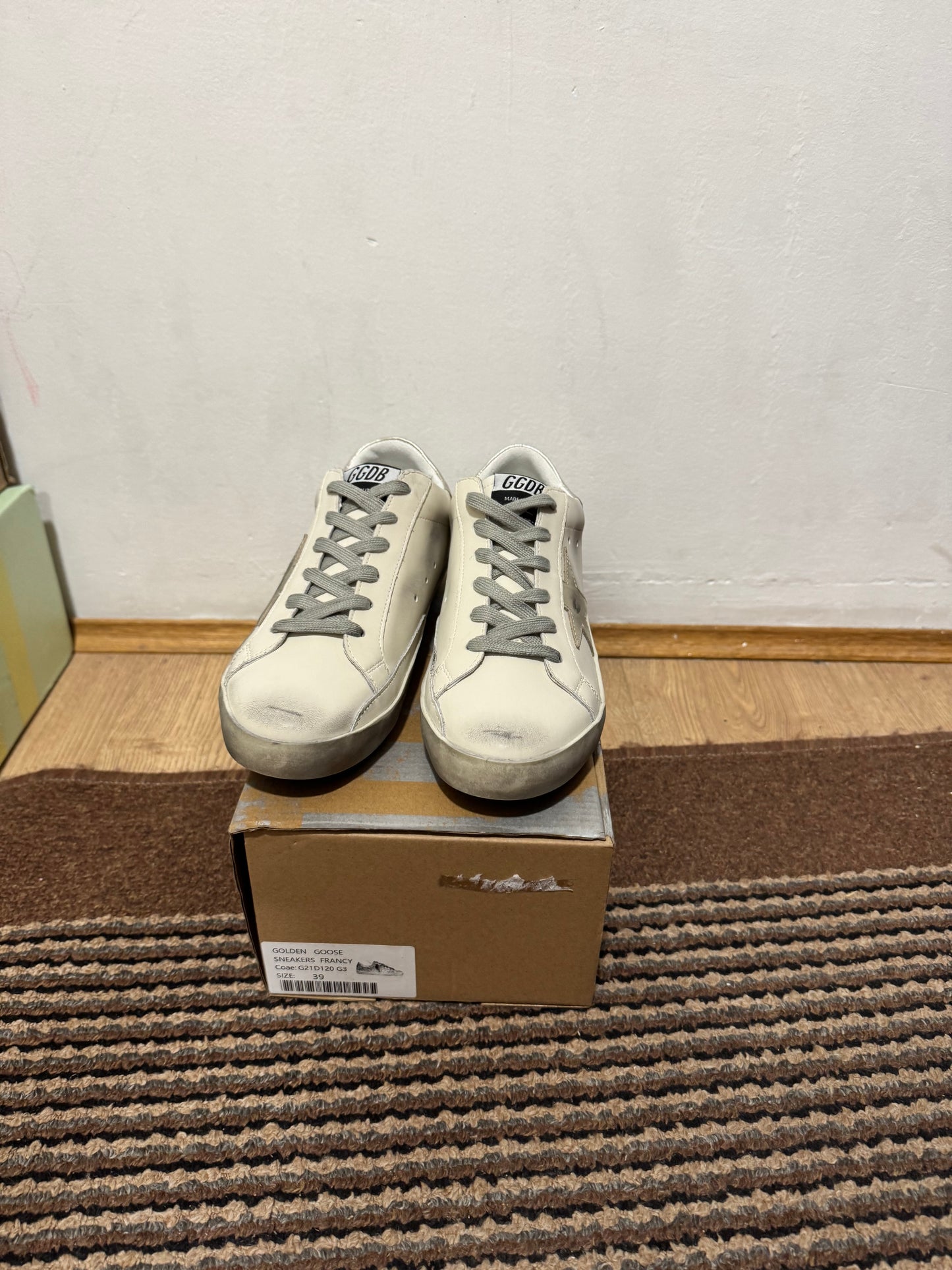 Golden Goose Broj 39(Odmah dostupno)