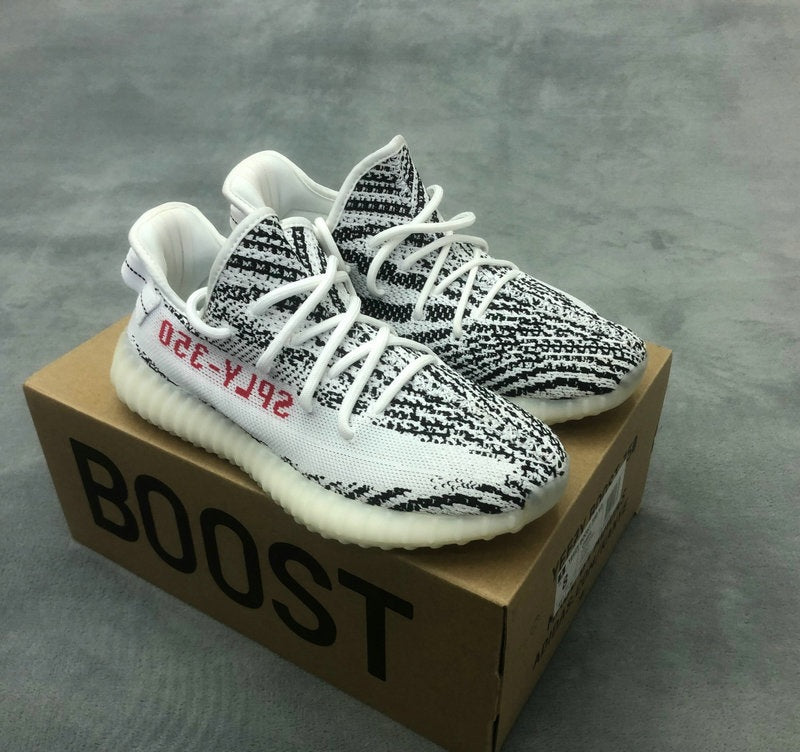 Yeezy 350 Zebra