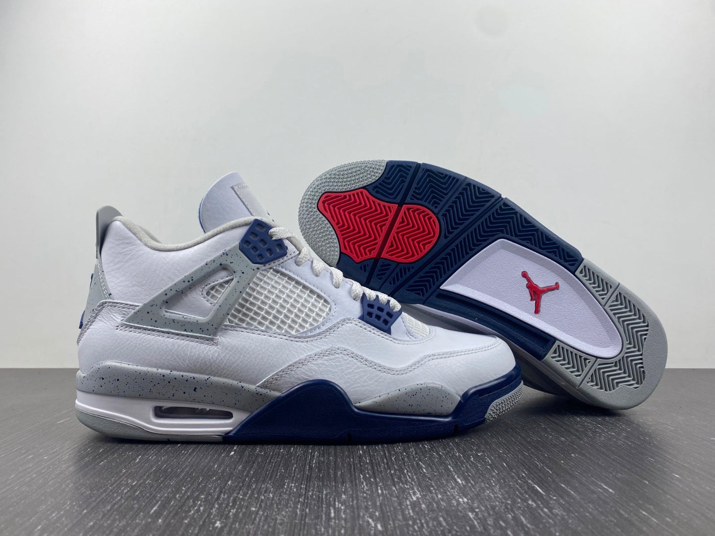 Jordan 4 Midnight Navy