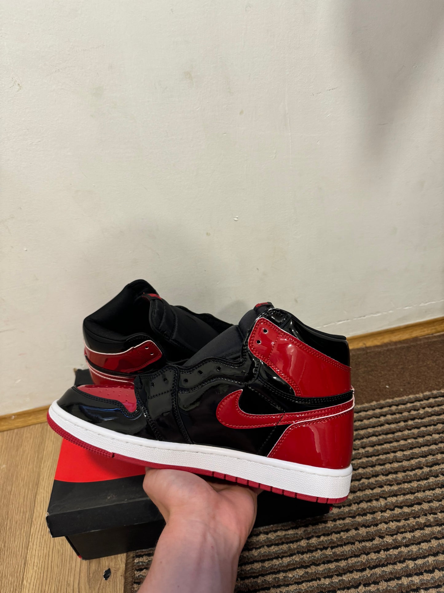 Jordan 1 Patent Bred Broj 45 (Odmah dostupno)