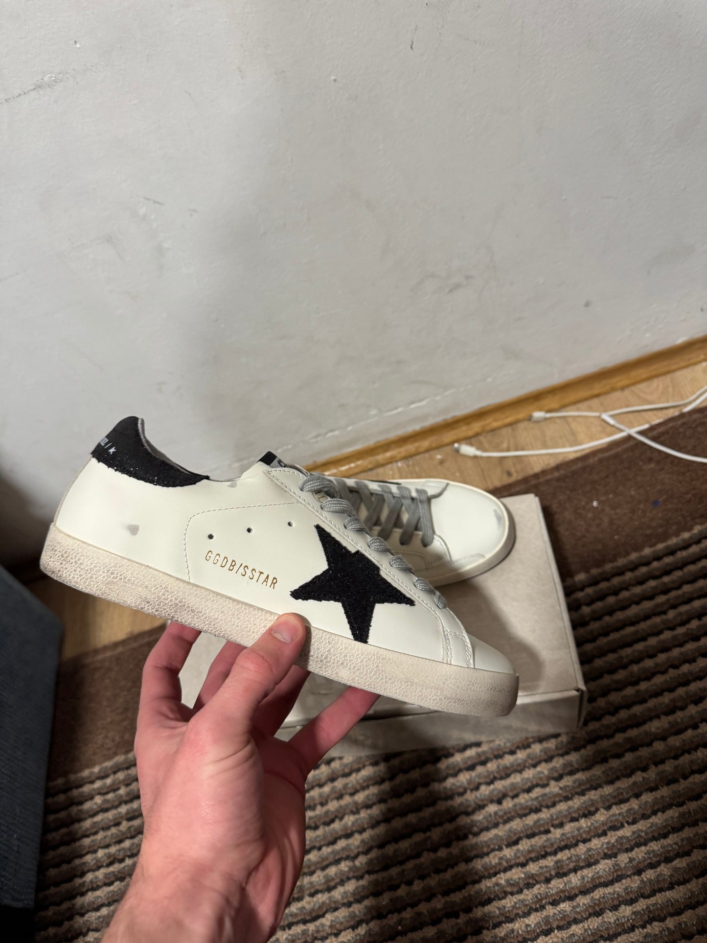 Golden goose 37,41(Odmah dostupne)