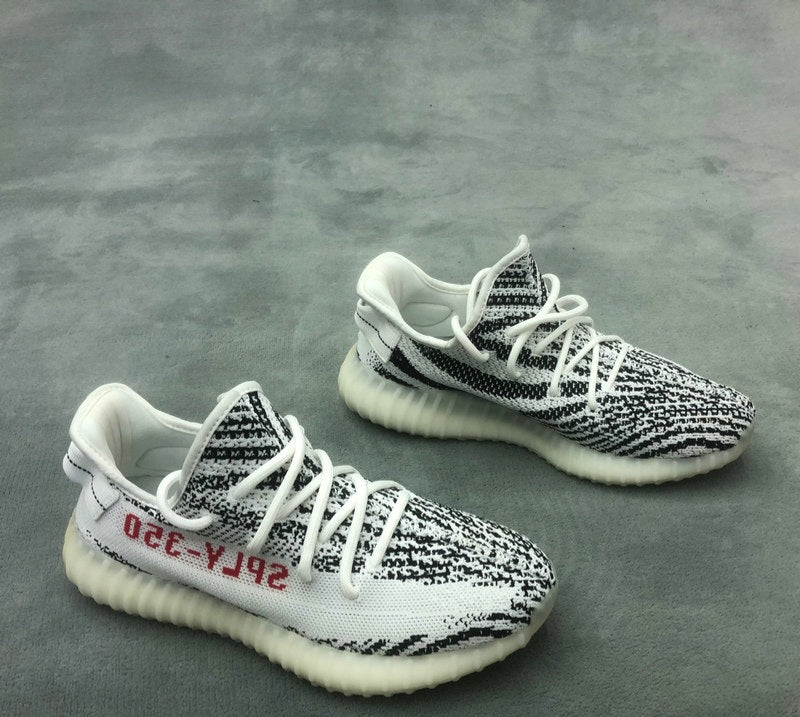 Yeezy 350 Zebra