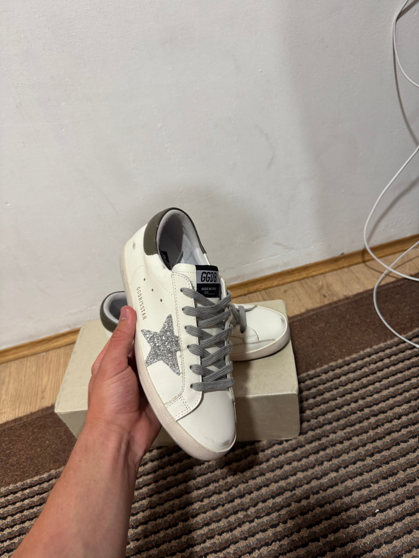 Golden Goose Broj 41(Odmah dostupno)