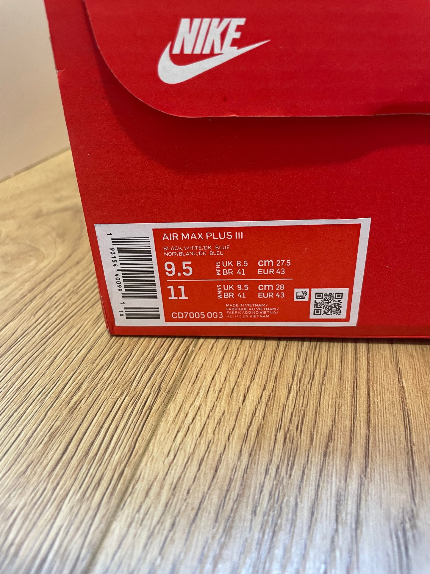 Nike Air max plus 3 Broj 43 (Odmah dostupne)