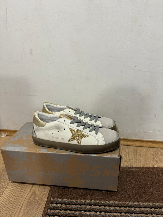 Golden Goose Broj 38, 41 (Odmah dostupno)