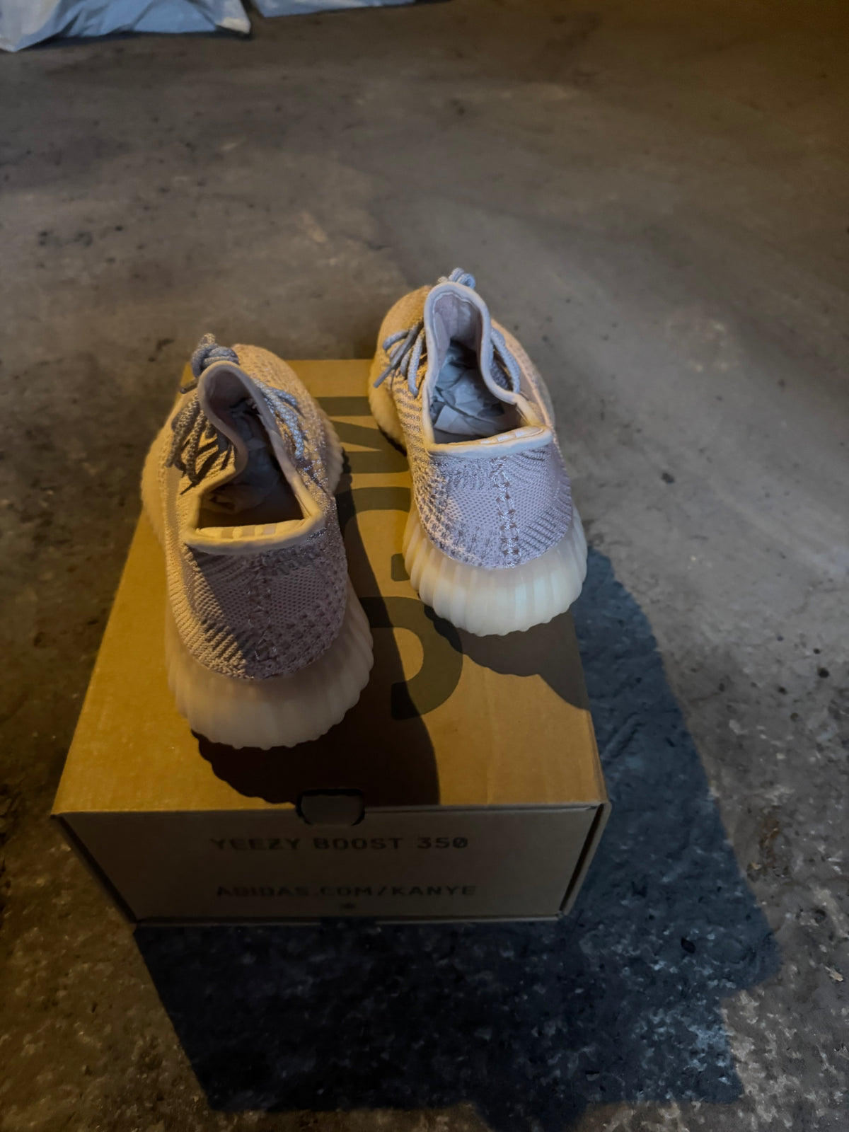 Yeezy Synth Broj 40(Odmah dostupno)