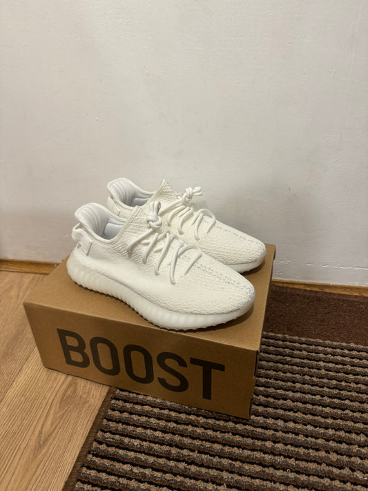 Yeezy350 Cream Broj 38,39, 41(Odmah dostupno)