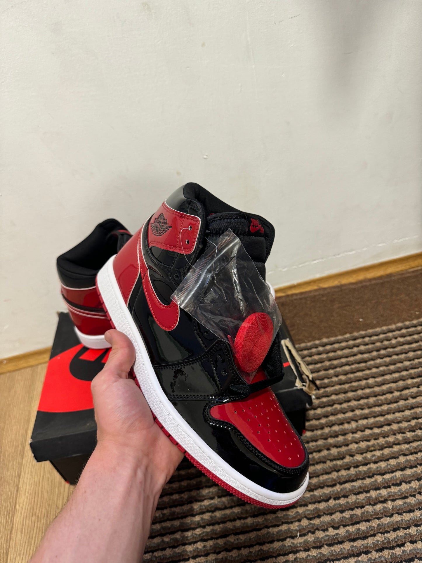 Jordan 1 Patent Bred Broj 45 (Odmah dostupno)