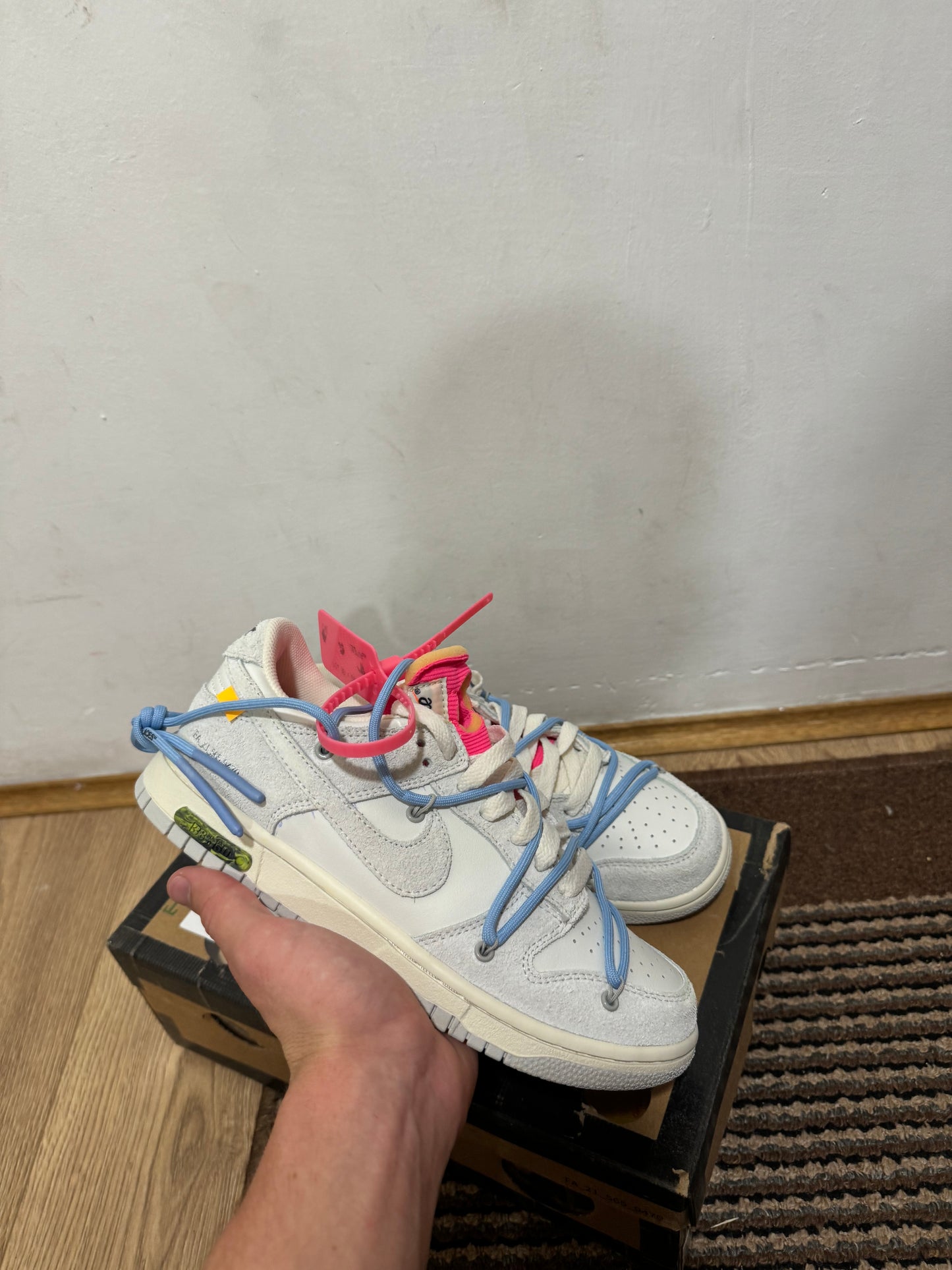 Off White dunk Lot 38 Broj 39, 40(Odmah dostupno)